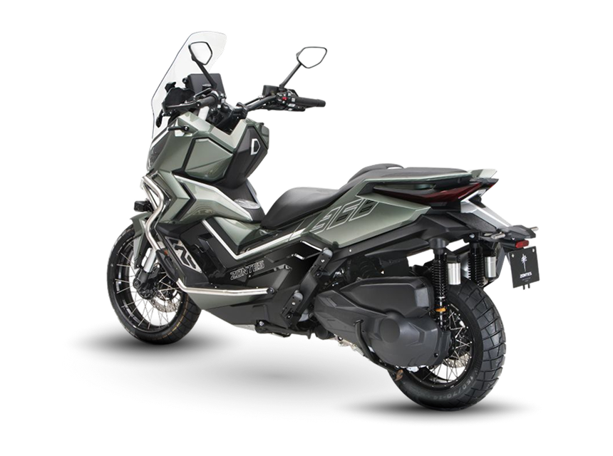 Zontes motos en Uruguay - Zontes 368G en perspectiva trasera lateral con volumen amplio, lineas angulosas y una presencia moderna. Zontes motos en Uruguay - Zontes 368G verde con sector trasero elevado, doble amortiguador y una figura adventure de rasgos definidos.