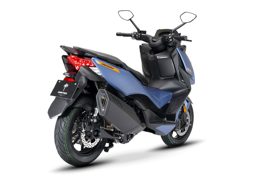 Zontes motos en Uruguay - Scooter 368M azul en posicion diagonal mostrando rueda trasera, suspension y conjunto posterior. Zontes motos en Uruguay - Zontes 368M azul con parte trasera lateral visible, escape oscuro y cola de lineas angulosas.